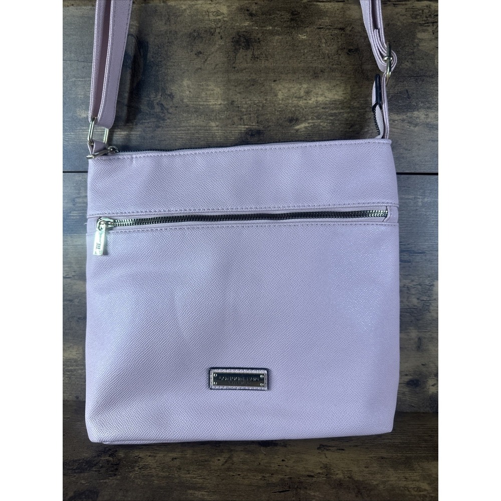 London Fog 100th Anniversary Pink Caviar Crossbody Wallet Clean Fast Shipping